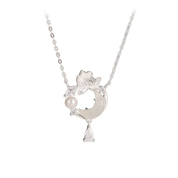 Pearl and Jade Pendant Necklace in 925 Sterling Silver