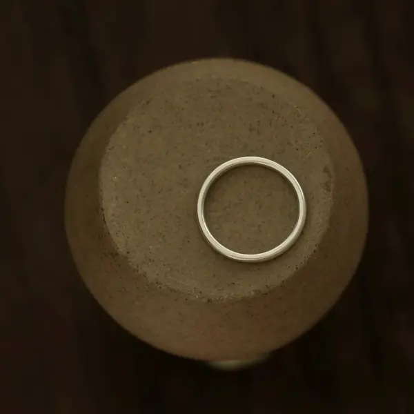 Polished Smooth Closed Band Ring Polished Smooth Closed Band Ring - 2