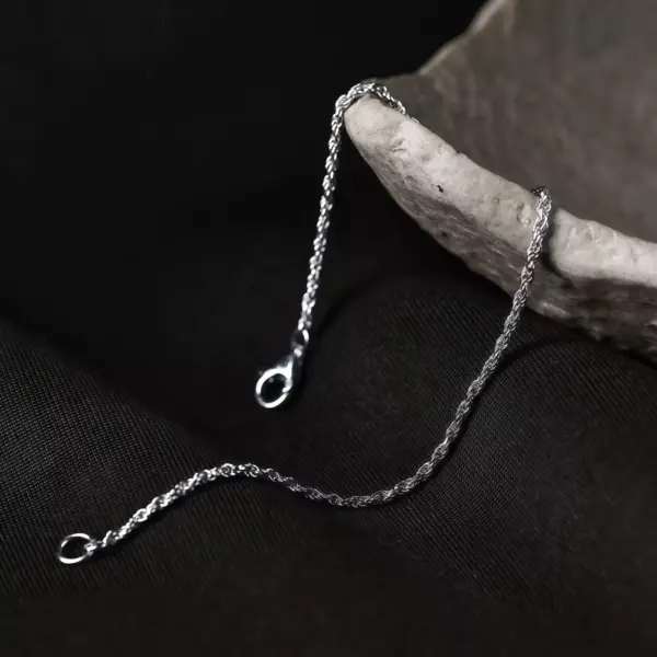 Polished Fine Twisted Chain Bracelet in Sterling Silver Polished Fine Twisted Chain Bracelet in Sterling Silver - 4