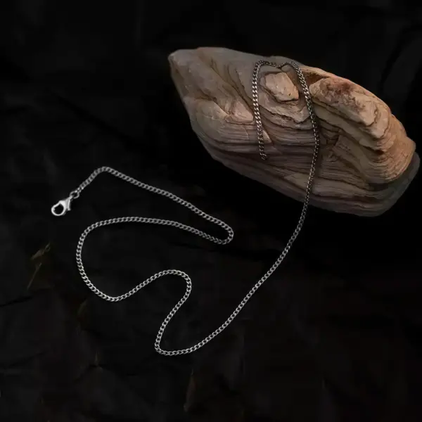 Simple Side-Chain Necklace in Sterling Silver - 4